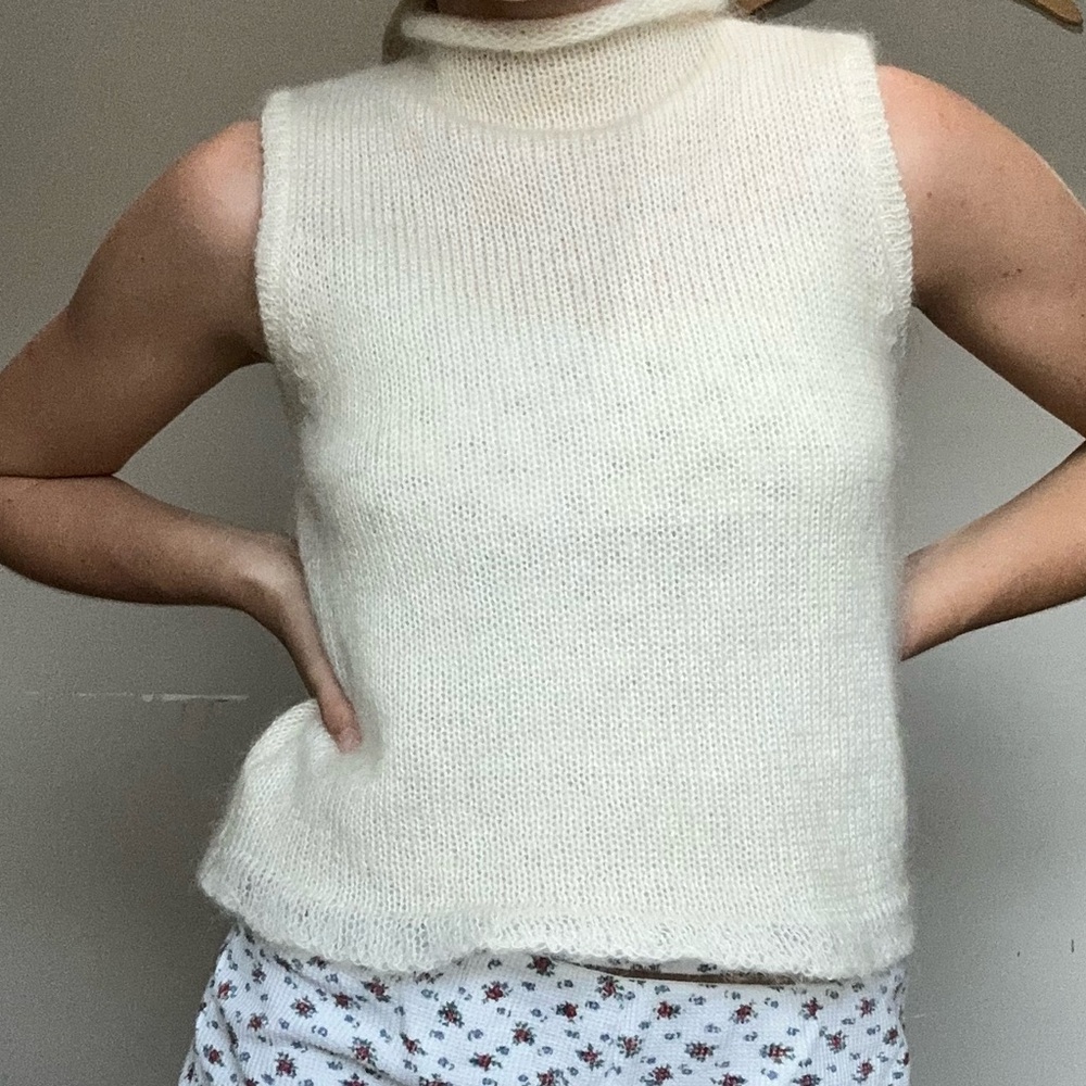 Wool Top - Picture 3 of 3
